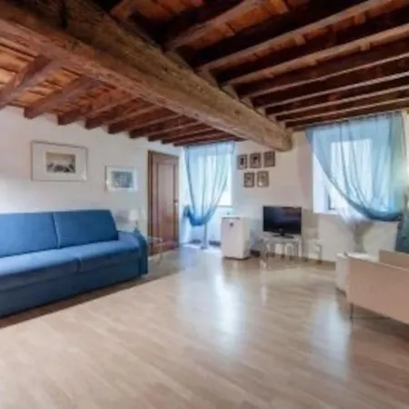 L’affaccio nel cuore di Firenze-centro storico-3